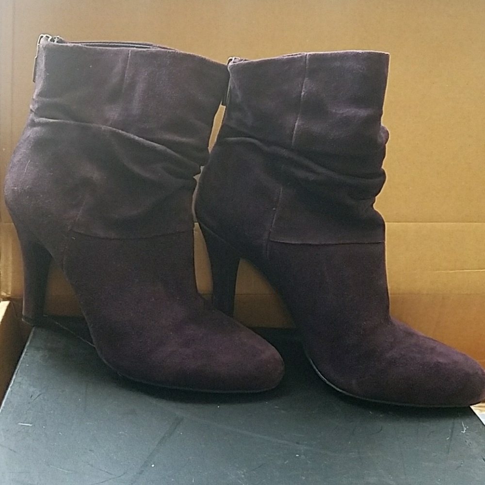 Heeled boots